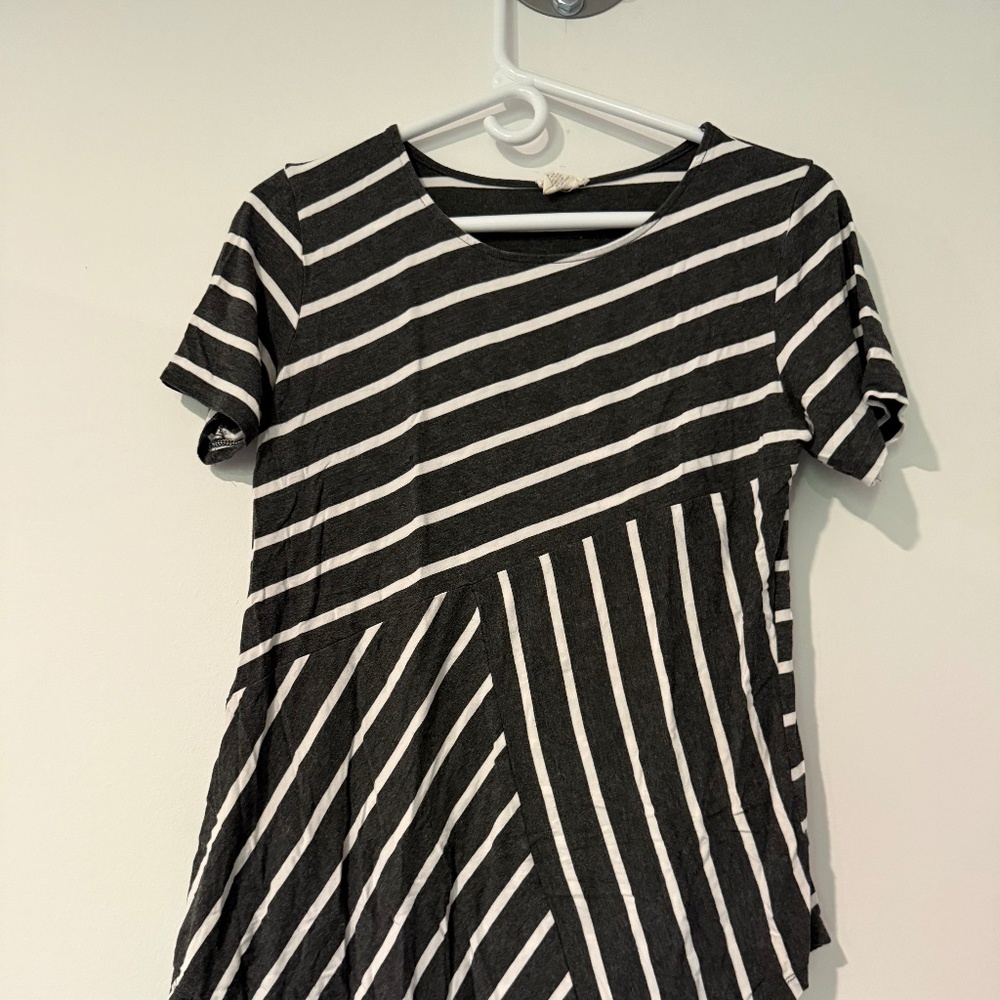 Yelete Striped Assymetrical Shirt